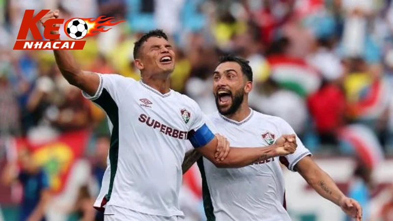 Fluminense ưu tiên kiểm soát bóng và sự hoán đổi vị trí linh hoạt